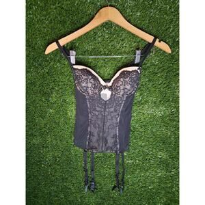 Victoria's Secret Black Lace Bustier Corset Top Garter Straps NWOT Size 32B